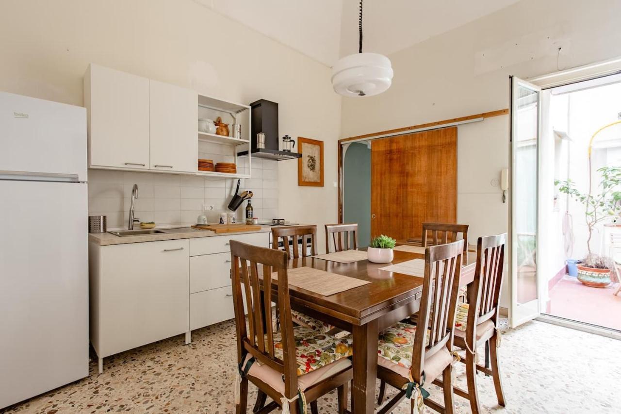 Апартаменты Casa Ida - Entire House Катания Экстерьер фото